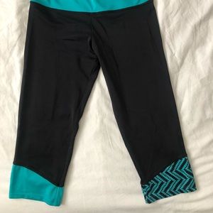 Onzie workout crops.